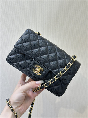 Chanel Mini Classic Flap Bag Grained Calfskin Gold Tone Metal Black Color 01116 TOP