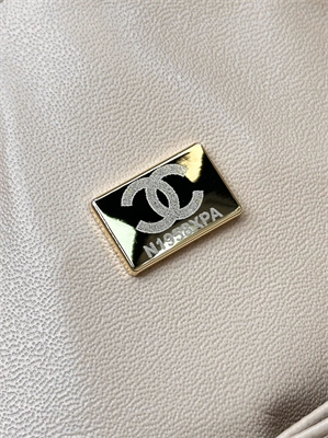 Chanel Medium Classic Flap Bag Grained Calfskin Gold Tone Metal Chai 01112 TOP