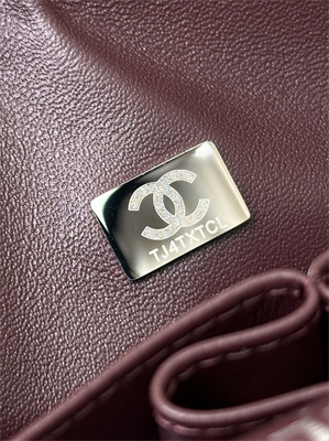 Chanel Medium Classic Flap Bag Grained Calfskin Gold Tone Metal Black 01112 TOP