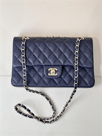 Chanel Medium Classic Flap Bag Grained Calfskin Gold Tone Metal Navy 01112 TOP