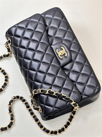 Chanel Large Classic Flap Bag Lambskin Gold Tone Metal Black 58600 TOP