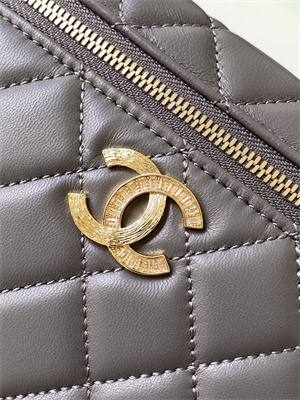 Chanel Vanity With Chain Shinny Lambskin , Strass & Gold-Tone Metal Dk Grey AP4804