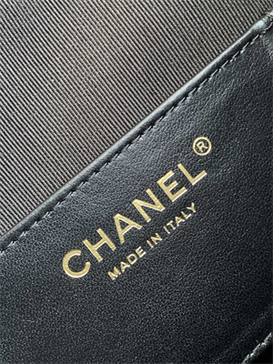 Chanel 25 Small Handbag Shinny Smooth Calfskin Gold Tone Metal Black AS5293