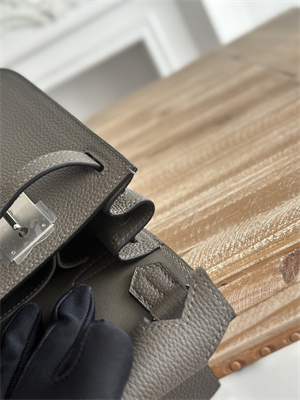 Hermes Jypsiere Togo Leather Silver Tone Metal Etain Color HS