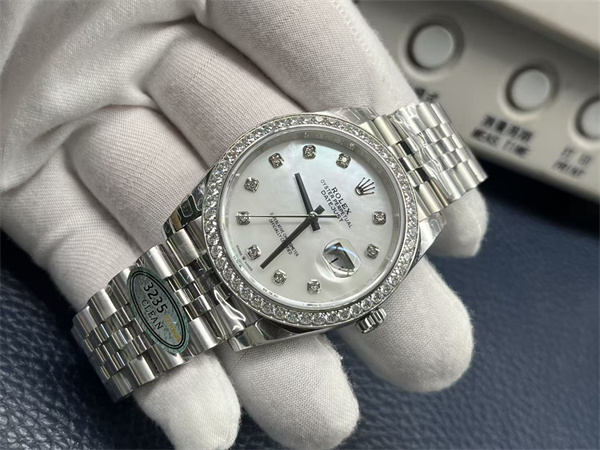 Rolex Men’s Watch 38924 TOP