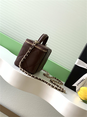 Chanel Long Vanity With Chain Grained Calfskin & Gold-Tone Metal Burgundy AP4933