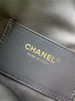 Chanel 25 Medium Handbag Suede Gold Tone Metal Coffee AS5311