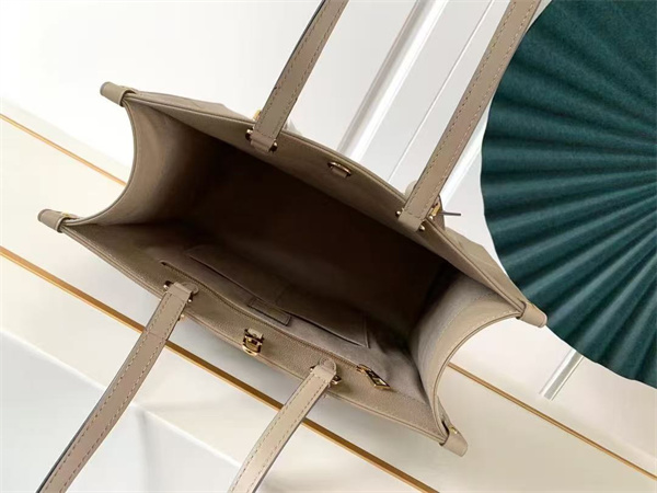 L.V ONTHEGO MM Monogram Empreinte Leather Turtledove M45607