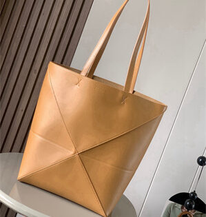 Loewe Medium Puzzle Fold Tote In Shinny Calfskin