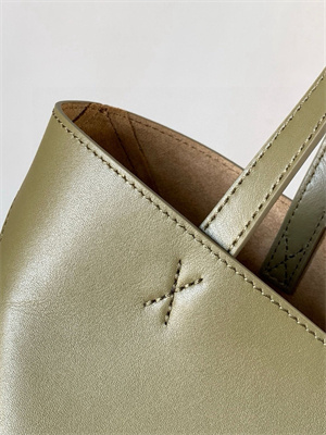 Loewe Medium Puzzle Fold Tote In Shinny Calfskin