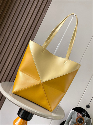 Loewe Medium Puzzle Fold Tote In Shinny Calfskin
