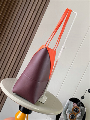 Loewe Medium Puzzle Fold Tote In Shinny Calfskin